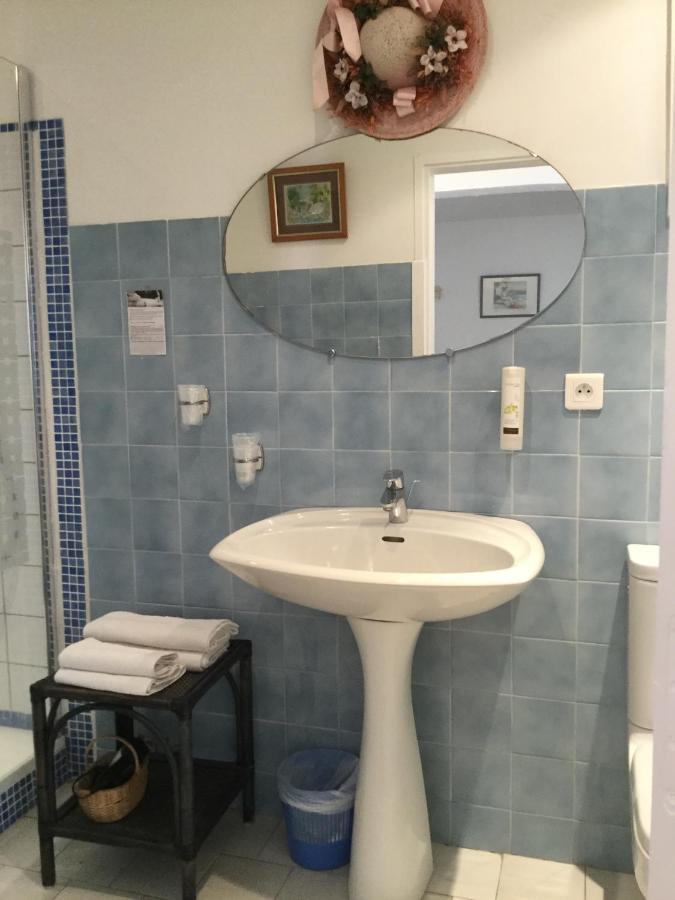 La Pergola Hotel Cavalaire-sur-Mer Bagian luar foto